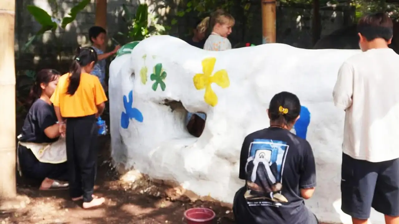 draw collaborative murals